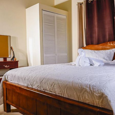 Ivs Bed And Breakfast Kingston Dış mekan fotoğraf