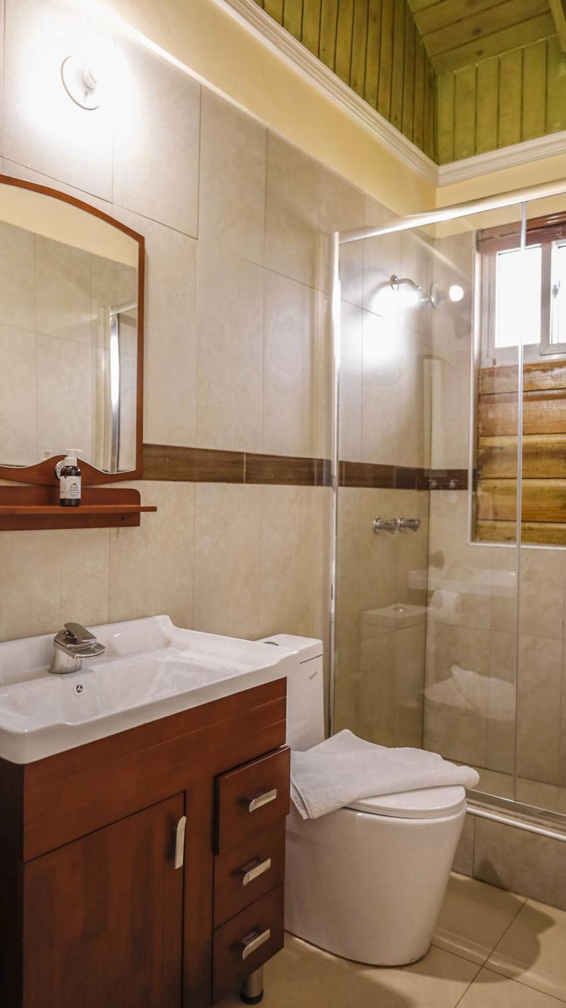 Ivs Bed And Breakfast Kingston Dış mekan fotoğraf