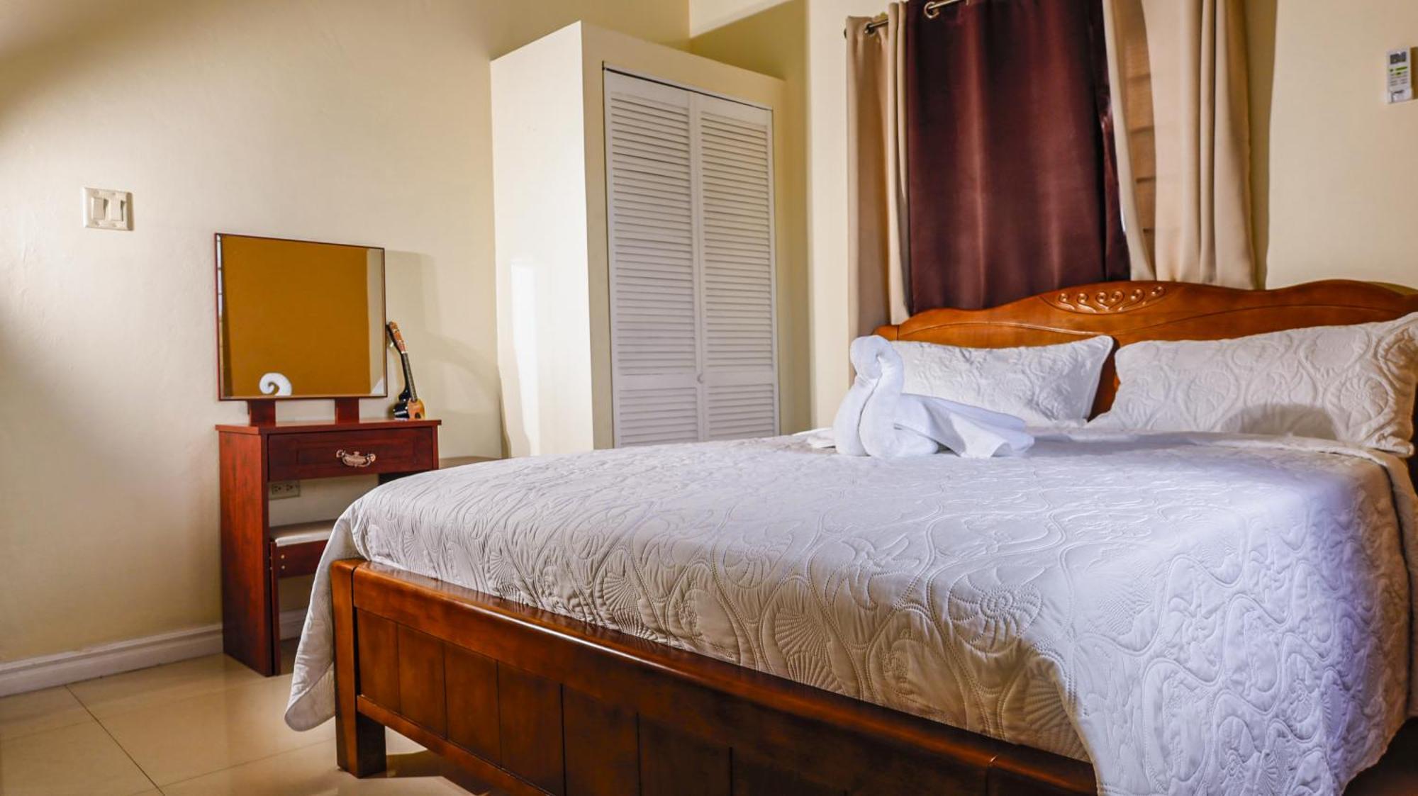 Ivs Bed And Breakfast Kingston Dış mekan fotoğraf